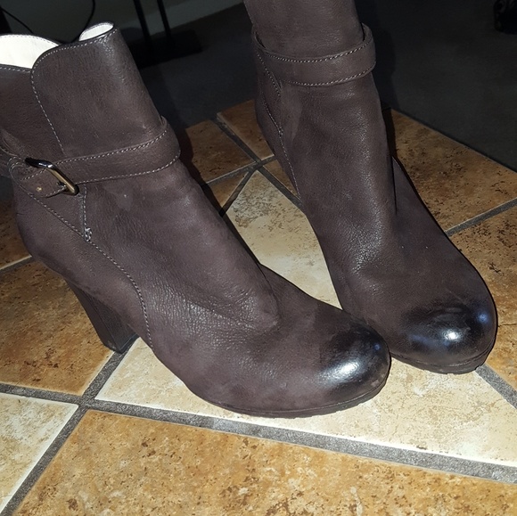 Prada Woman Ankle Boots Nubuck Leather us 9 - Picture 2 of 4